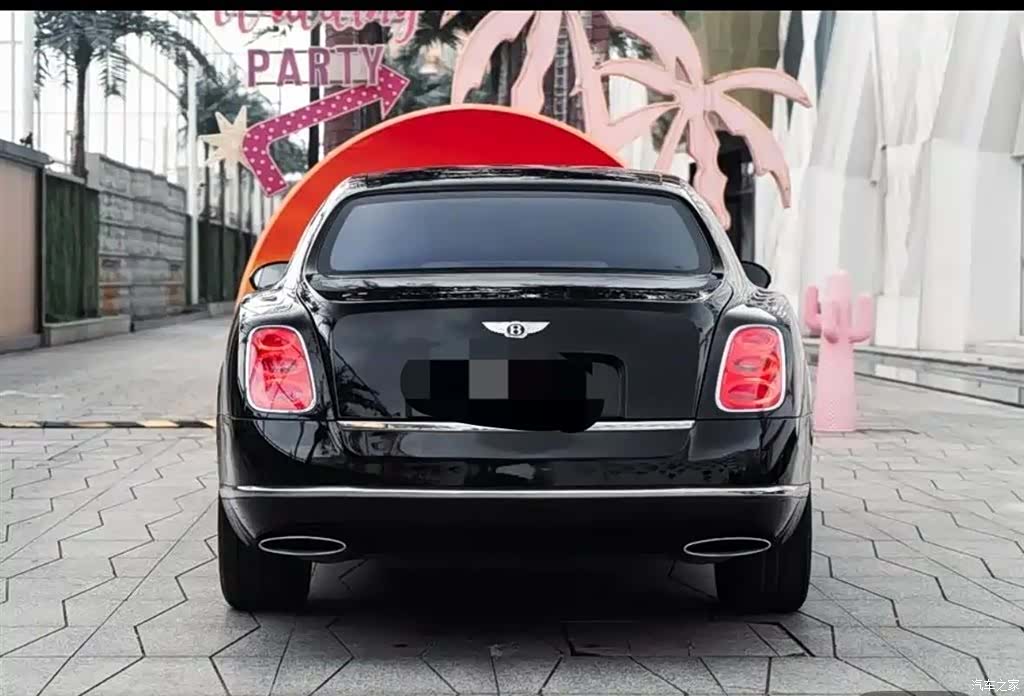 Bentley Mulsanne, 2011 3