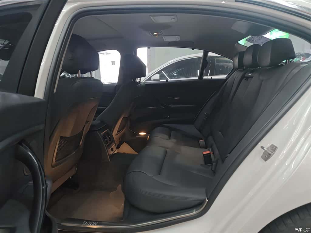 BMW 3 Series, 2017 13