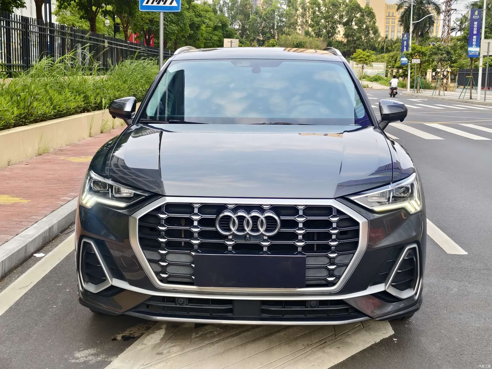 Audi Q3, 2021 1