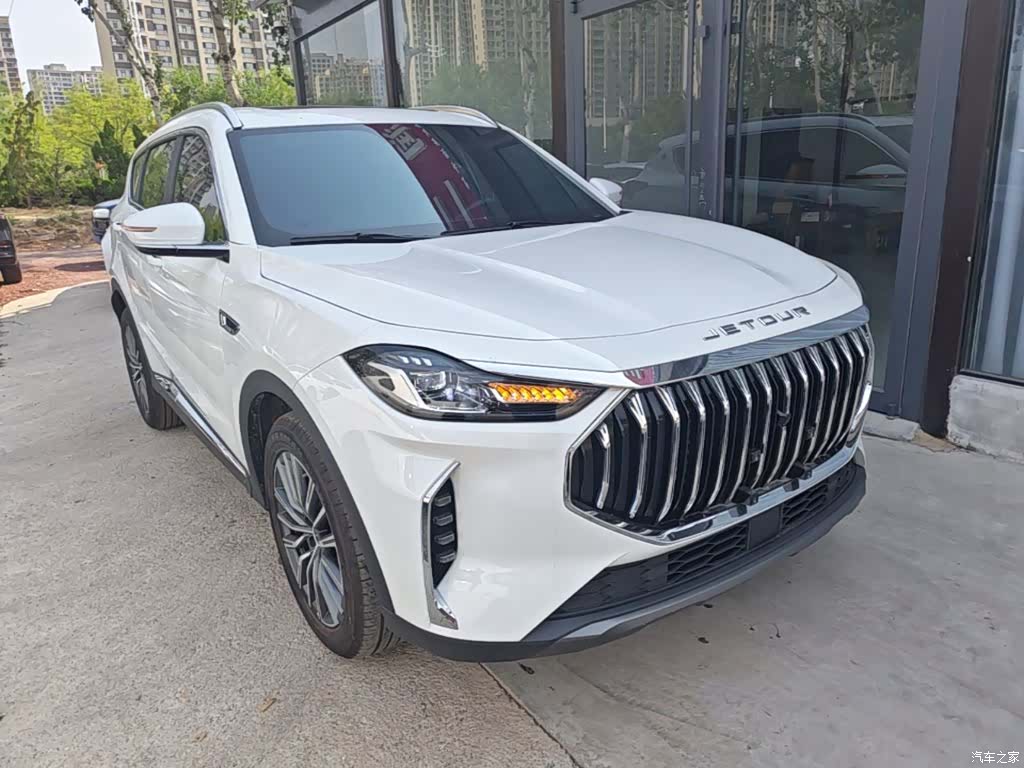 Jetour X70, 2026 4