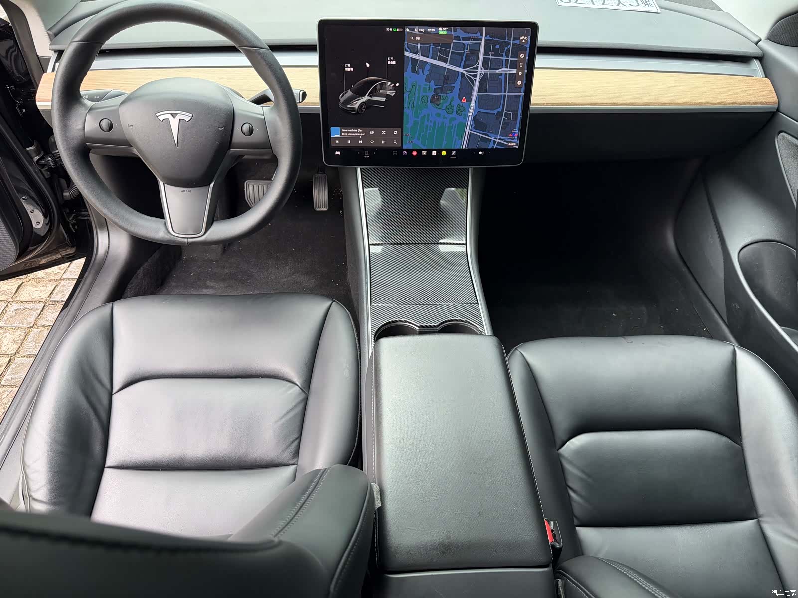 Tesla Model 3, 2020 все фото