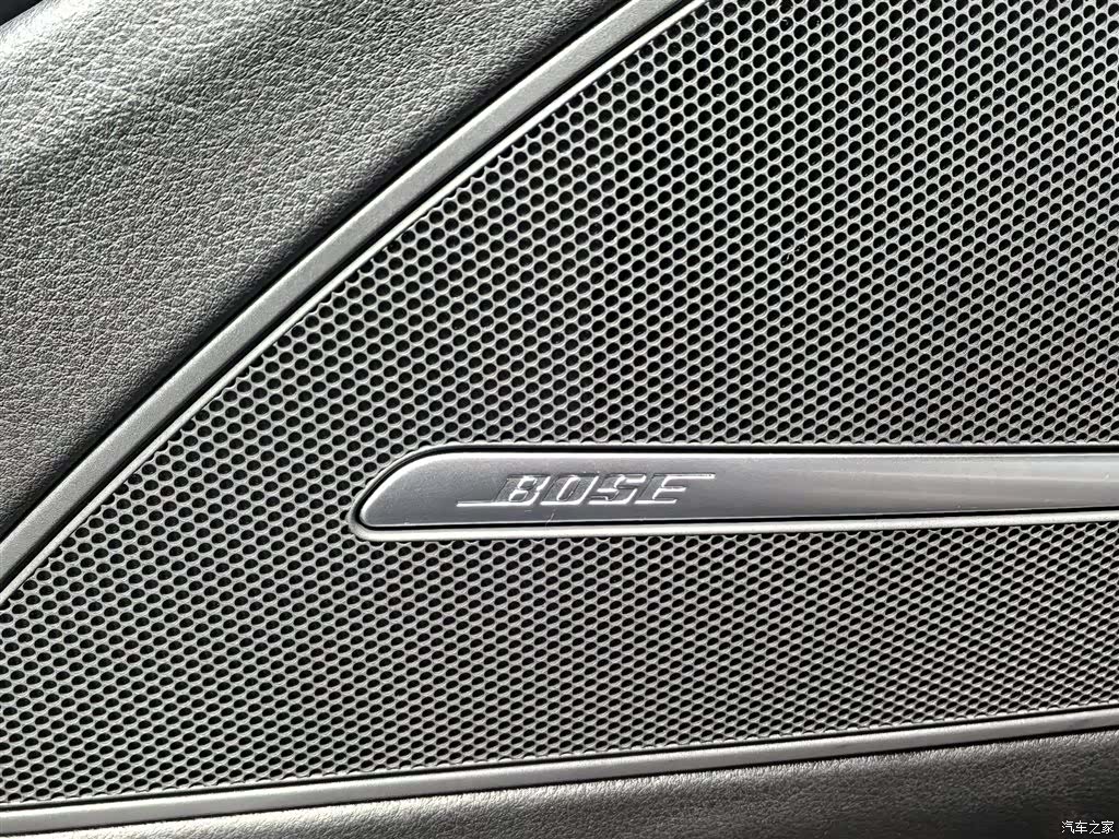 Audi A8L, 2017 24