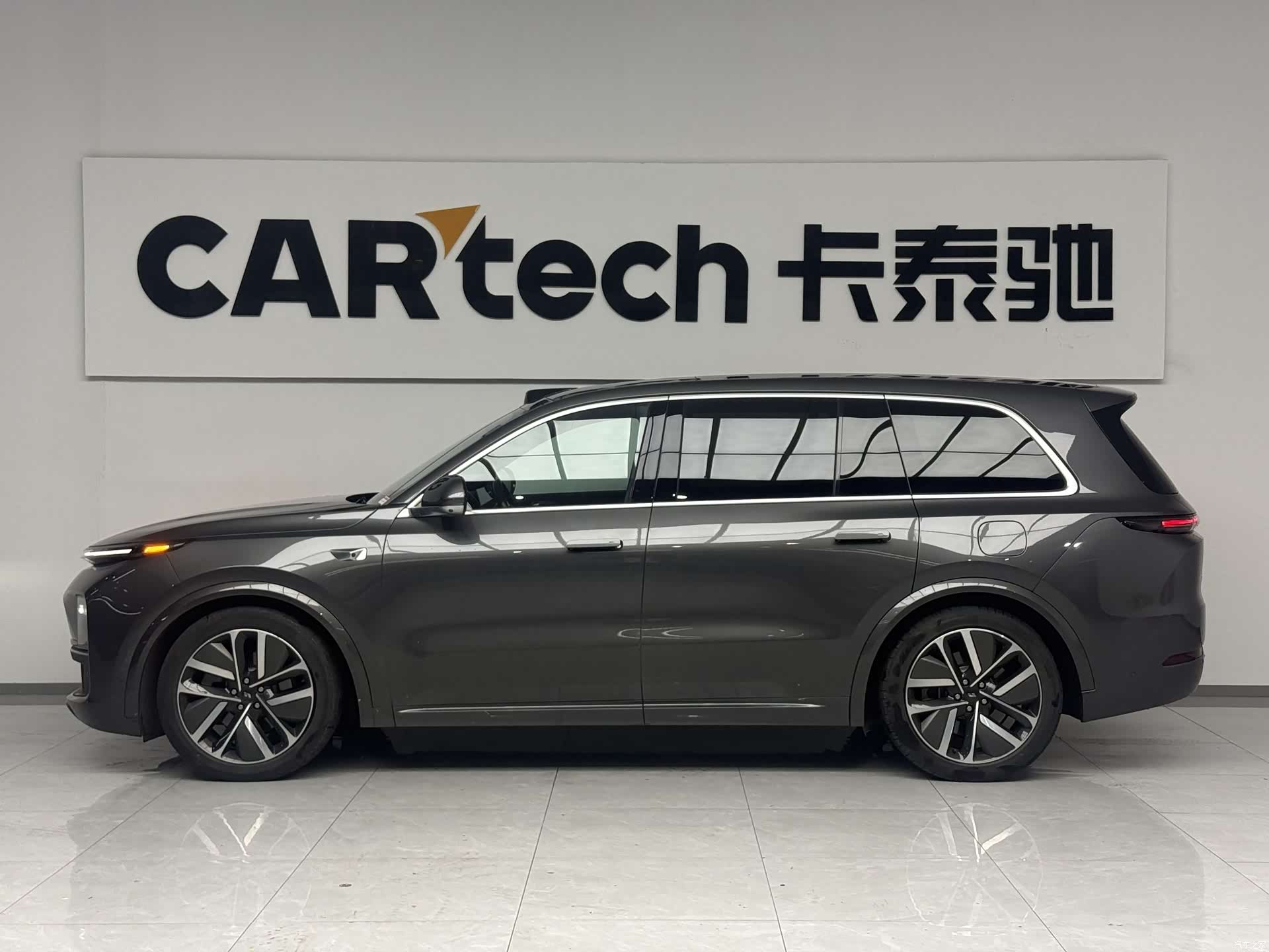 Li Auto L9, 2023 3