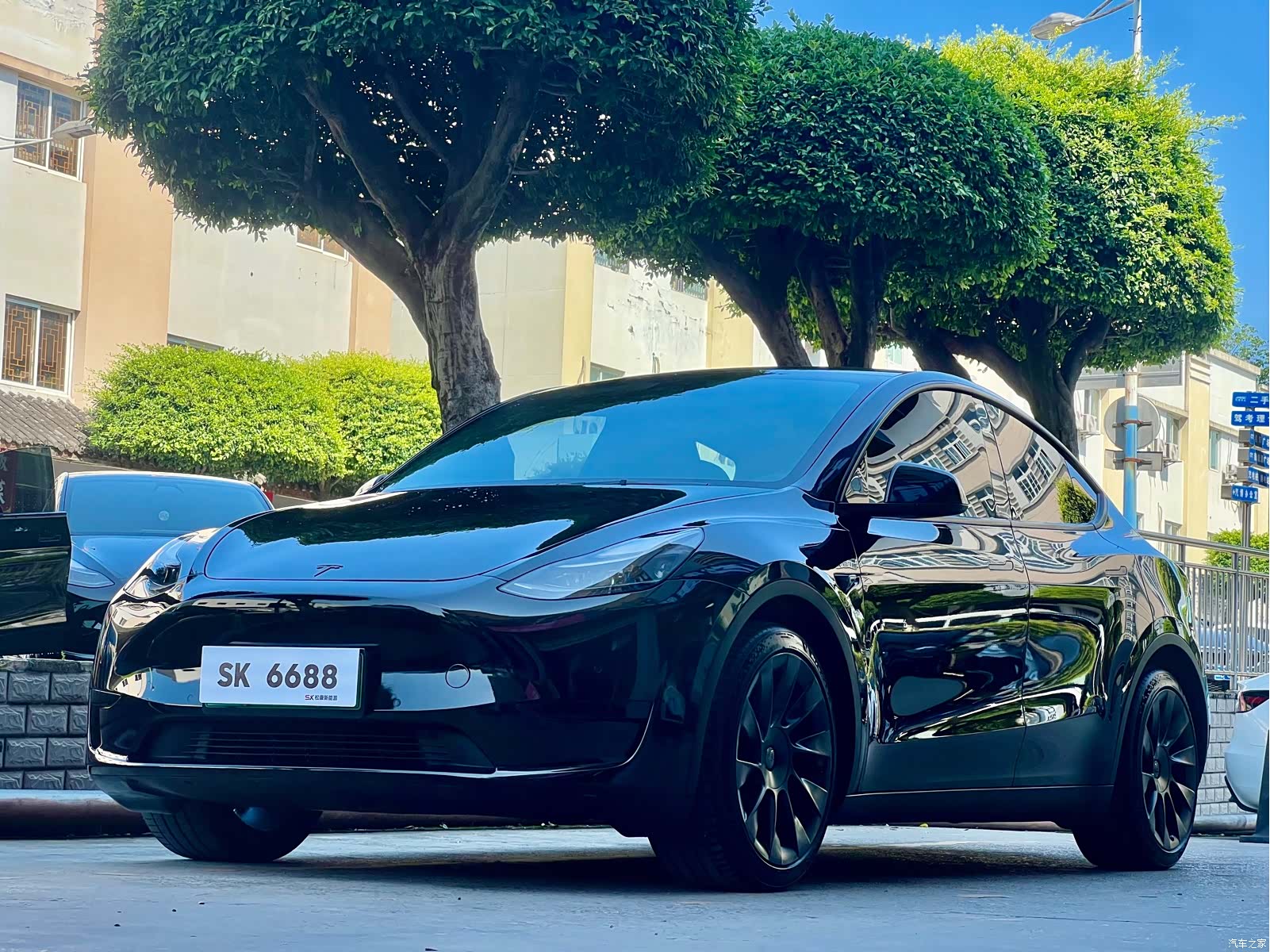 Tesla Model Y, 2022 1