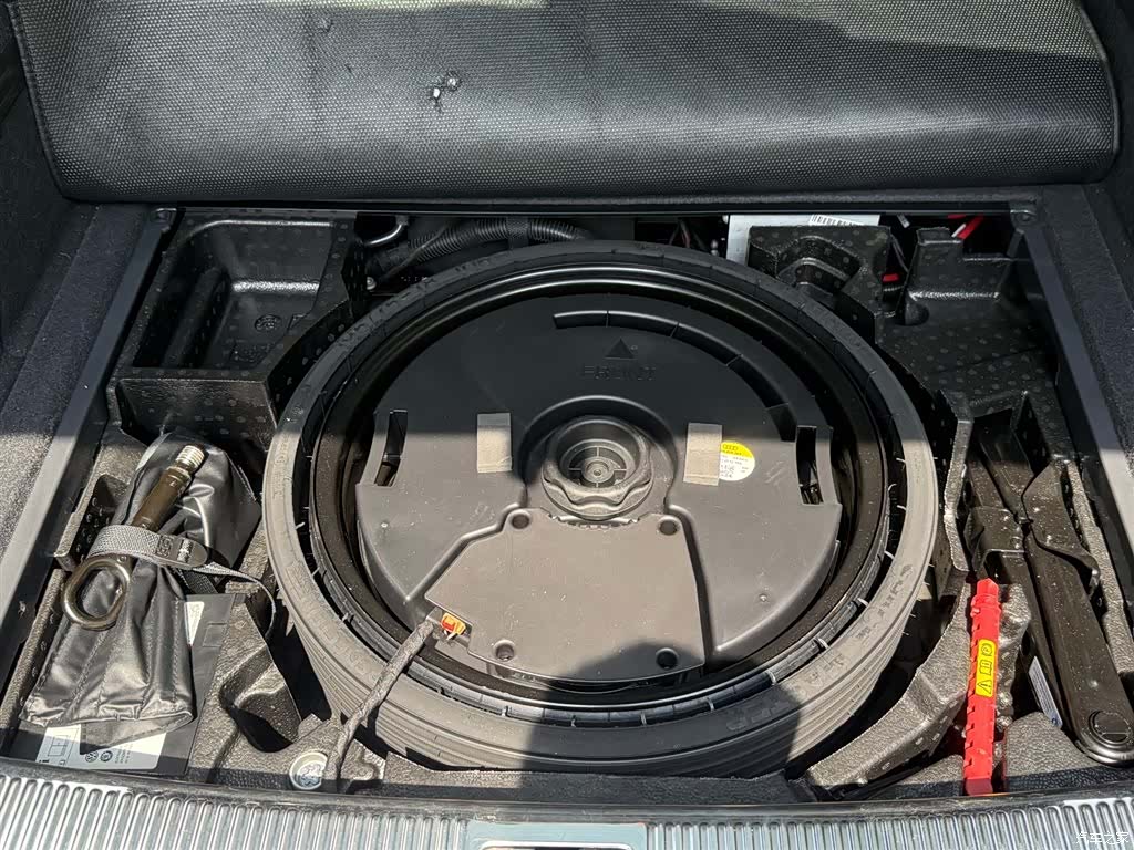 Audi Q5L, 2020 24