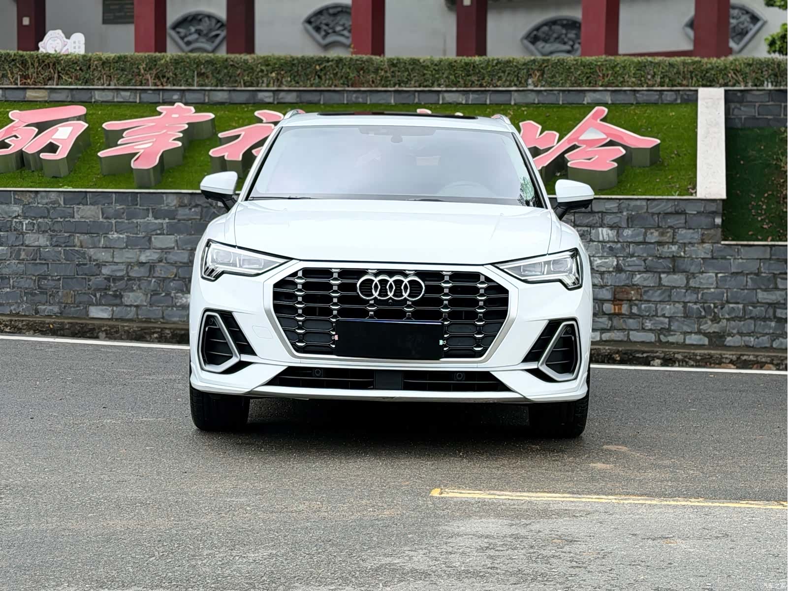 Audi Q3, 2022 2