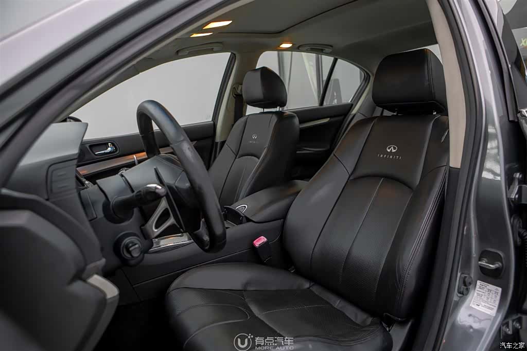 Infiniti G37, 2011 все фото