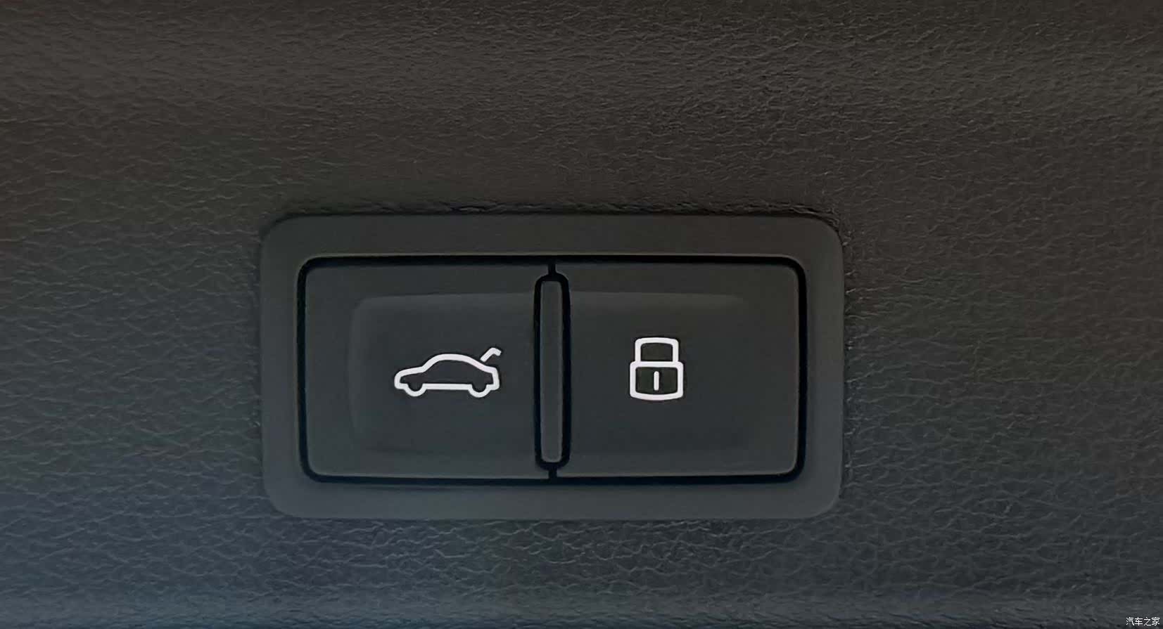 Audi Q3, 2023 25