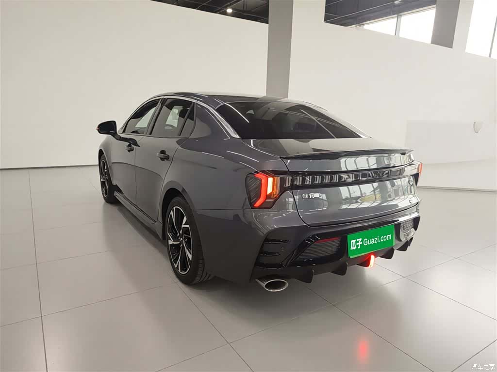 Lynk & Co 02, 2025 все фото