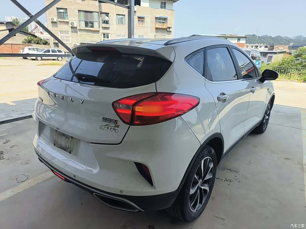 Geely Emgrand, 2019 7