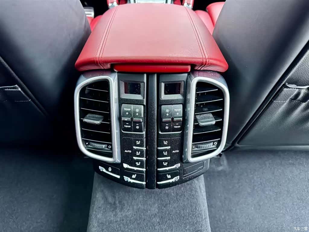 Porsche Cayenne, 2016 21