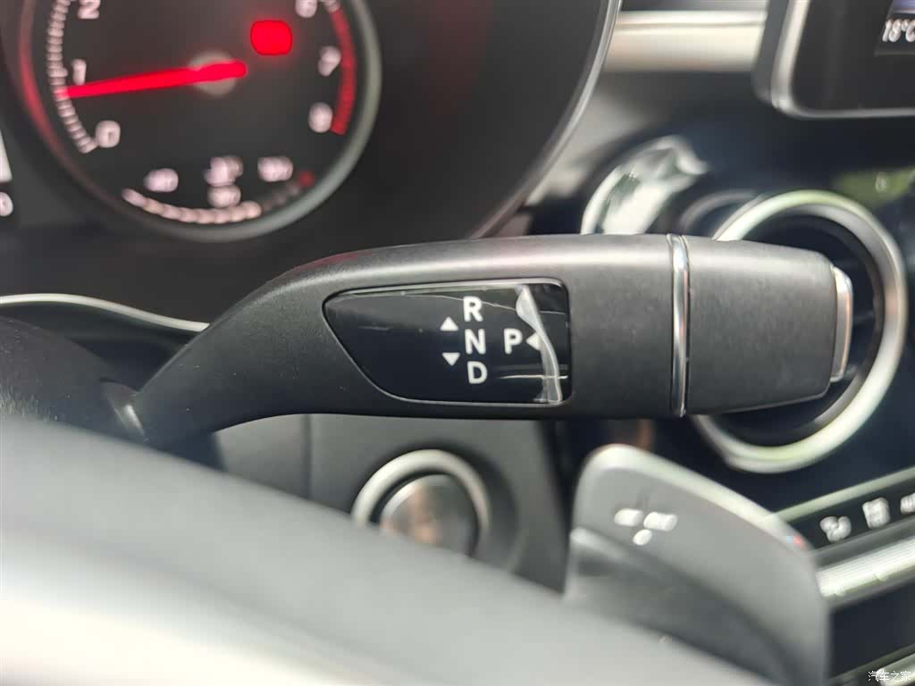 Mercedes-Benz C-Class, 2018 13