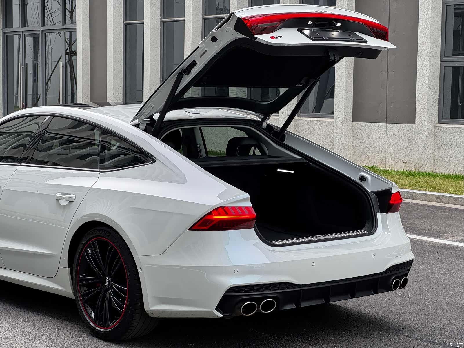 Audi A7, 2019 15