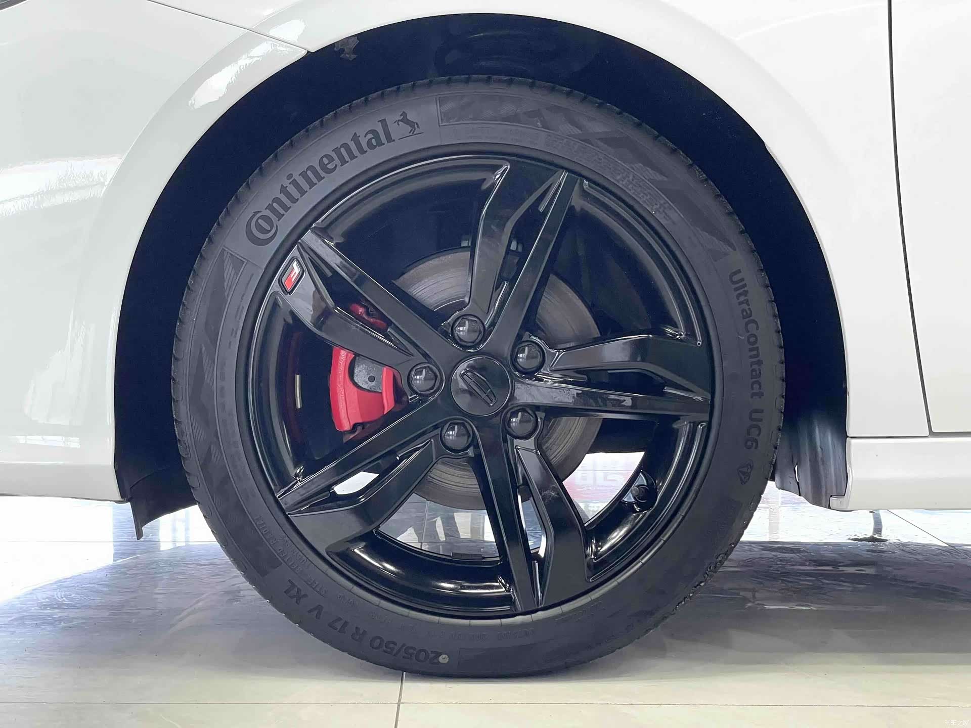 Geely Binray, 2021 15