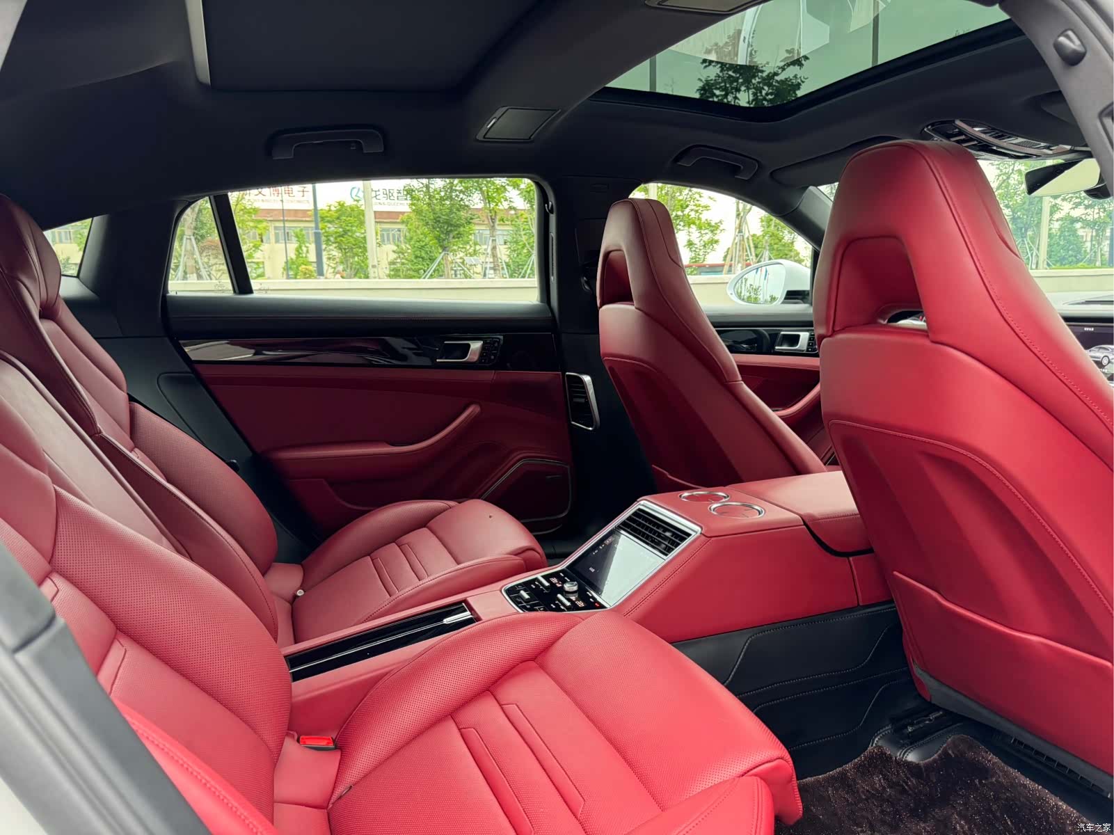 Porsche Panamera, 2020 7