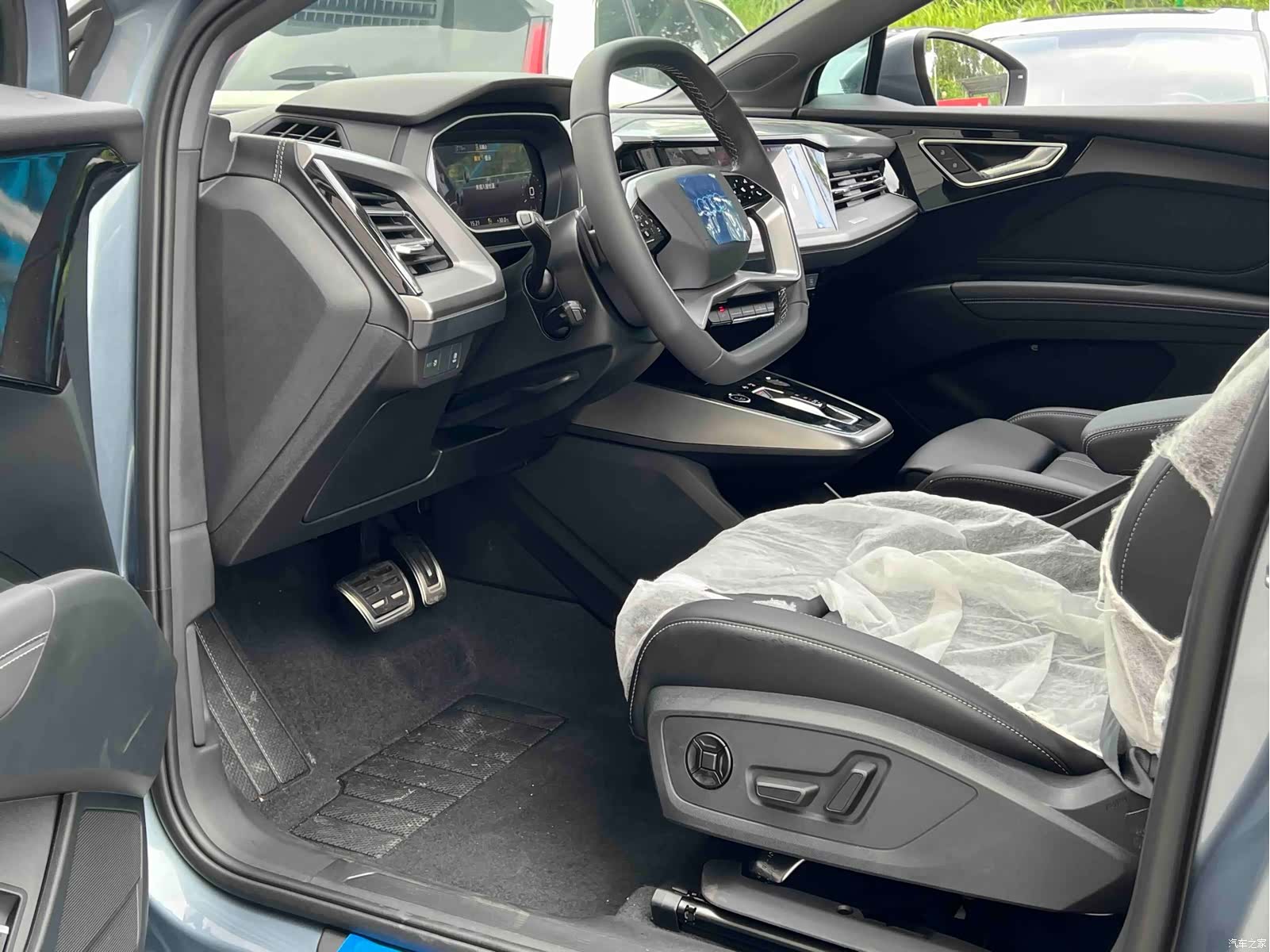 Audi Q4 e-tron, 2026 11