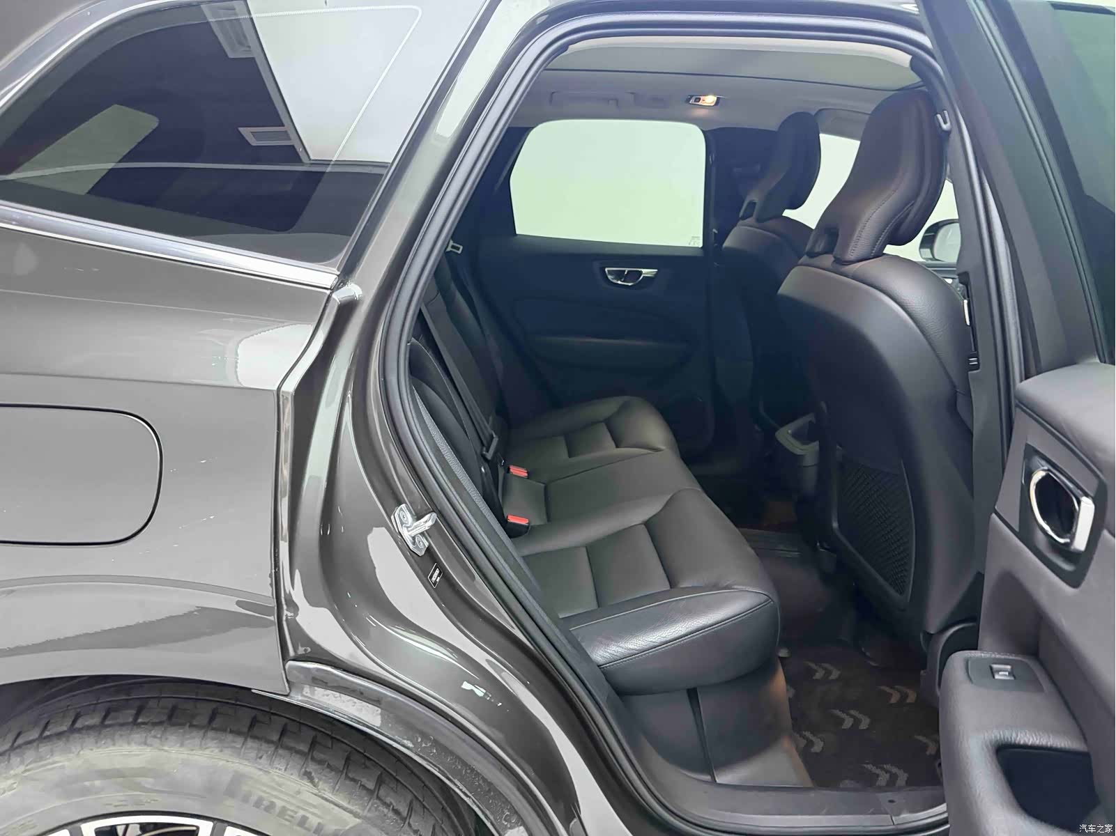 Volvo XC60, 2020 8