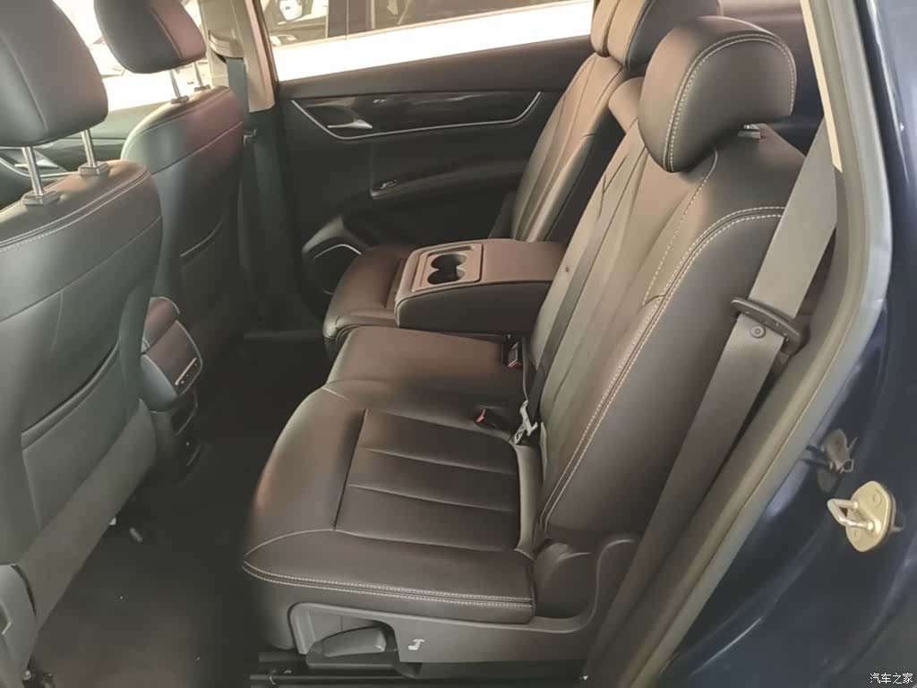 BYD Song, 2018 17