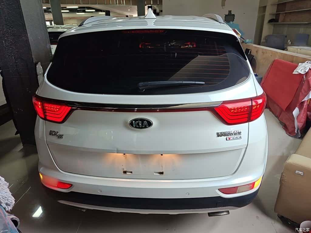Kia KX5, 2016 6