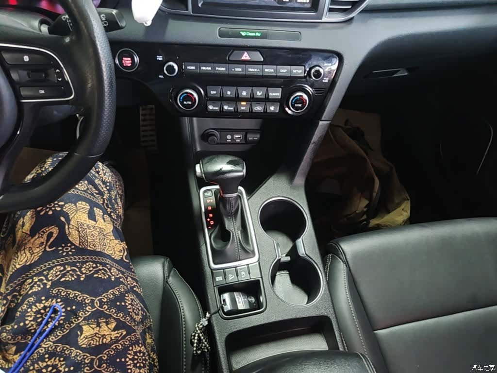 Kia KX5, 2016 14