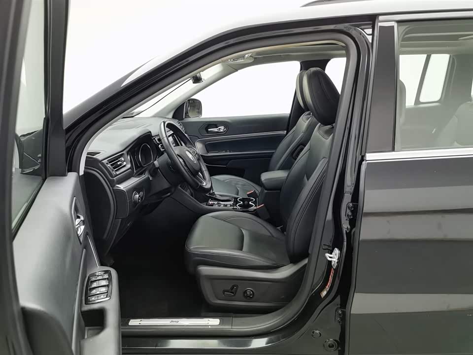 Jeep Grand Commander