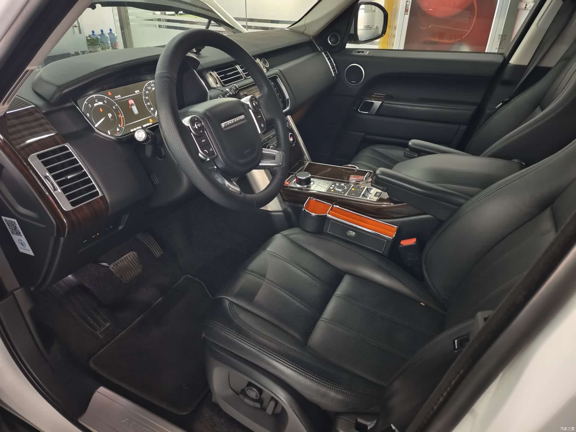 Land Rover Range Rover, 2016 9