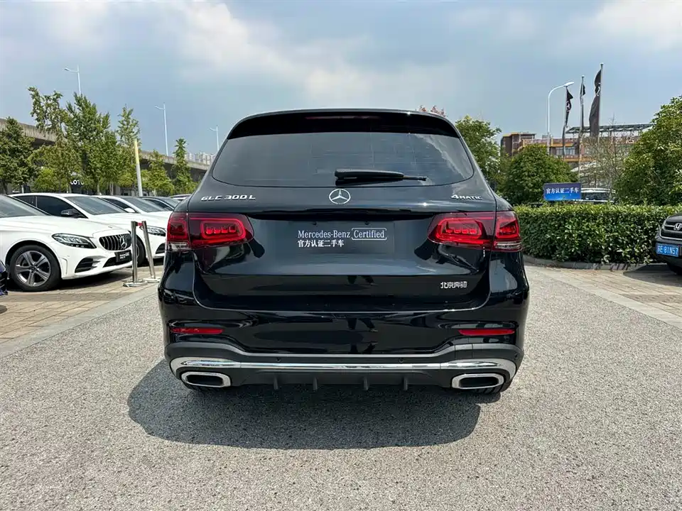 Mercedes-Benz GLC Mercedes-Benz GLC