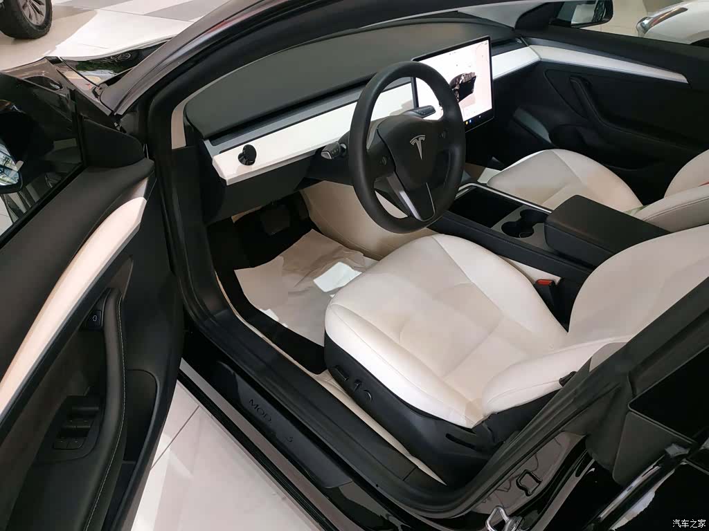 Tesla Model 3, 2022 16