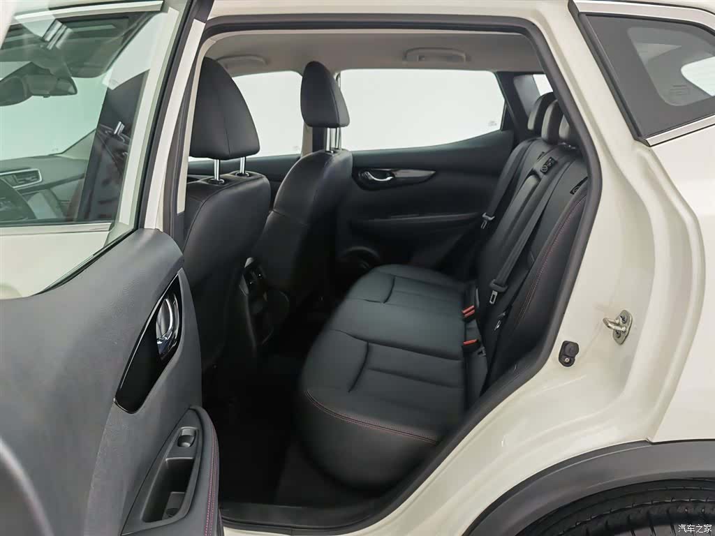 Nissan Qashqai, 2022 15