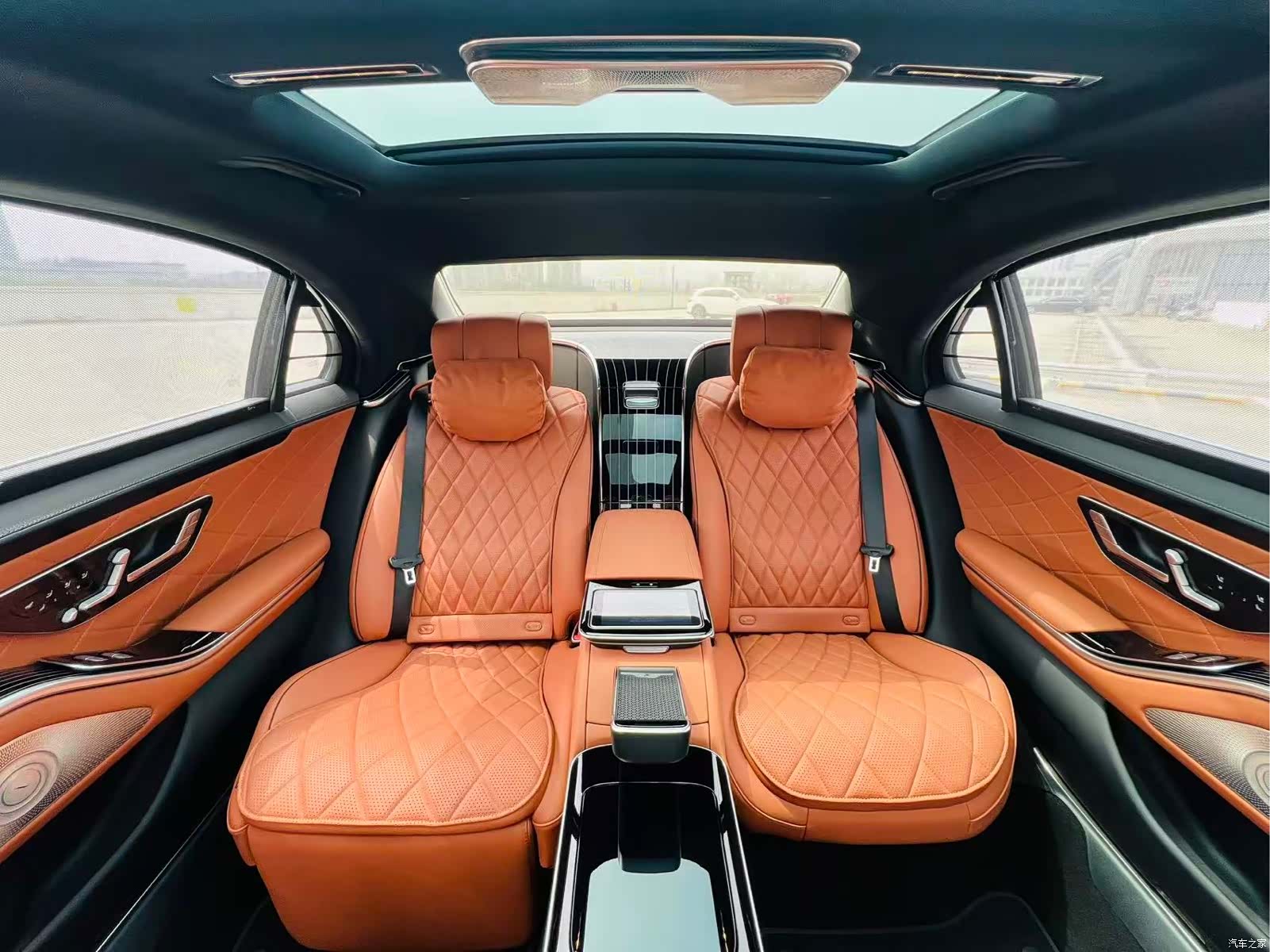Mercedes-Benz S-Class, 2022 10