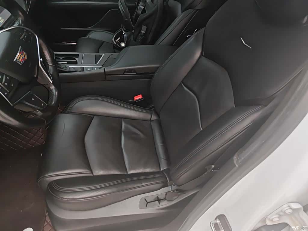 Cadillac CT6, 2018 11