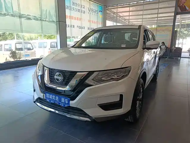 Nissan X-Trail 2026 — купить из Китая под заказ