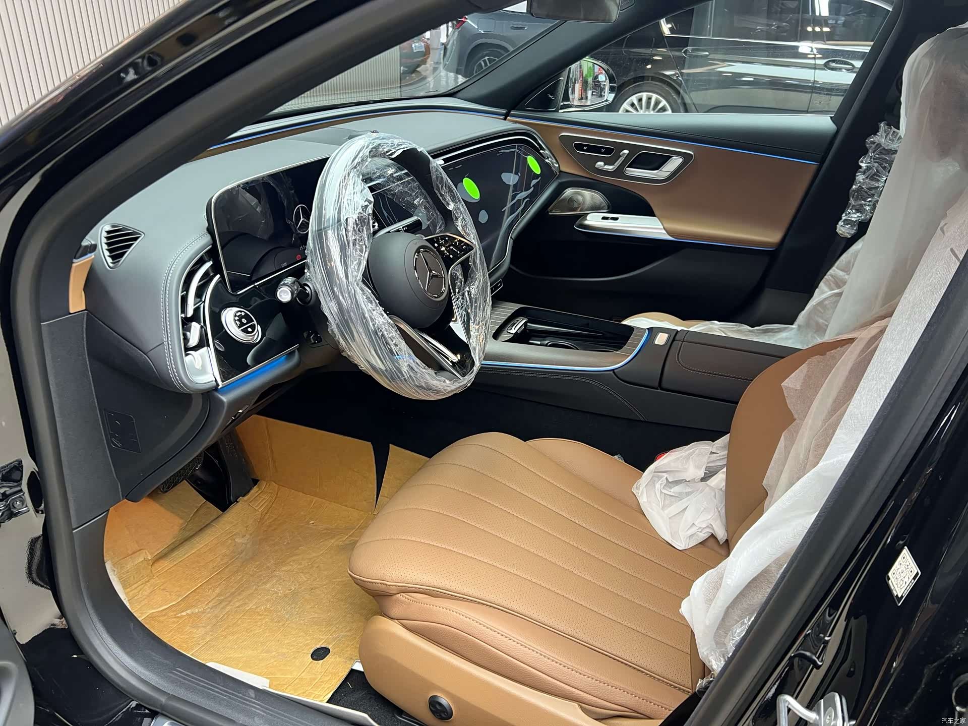 Mercedes-Benz E-Class, 2026 9