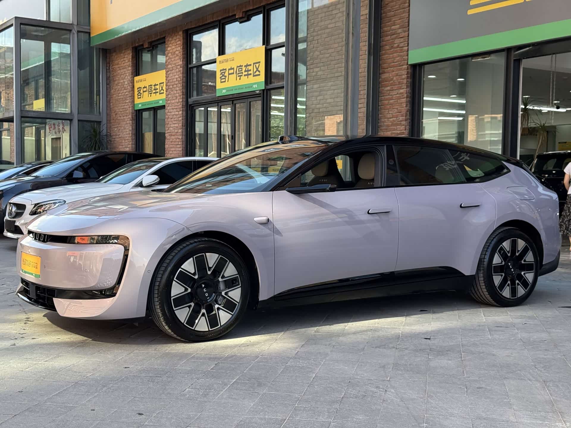 Audi E5, 2026 все фото