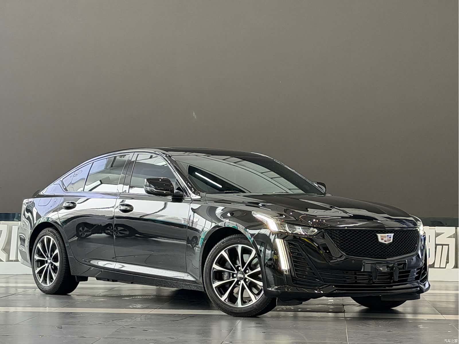 Cadillac CT5, 2023 3