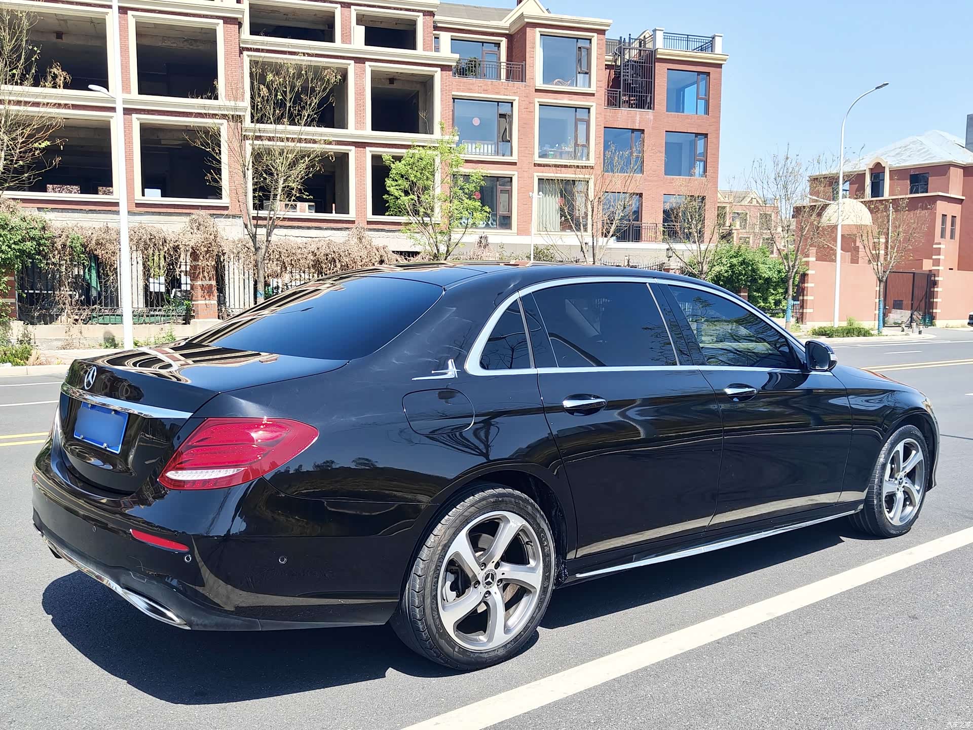 Mercedes-Benz E-Class, 2018 15