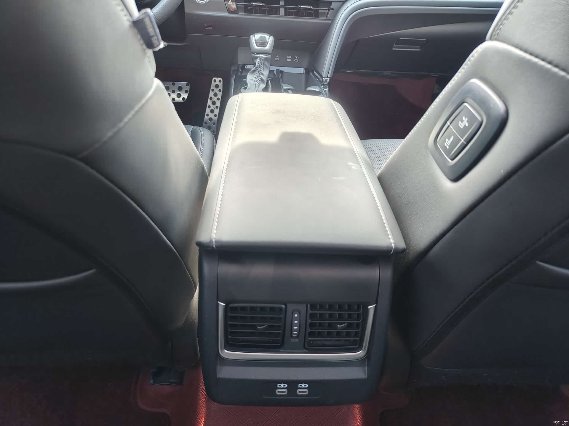 Toyota Camry, 2025 13