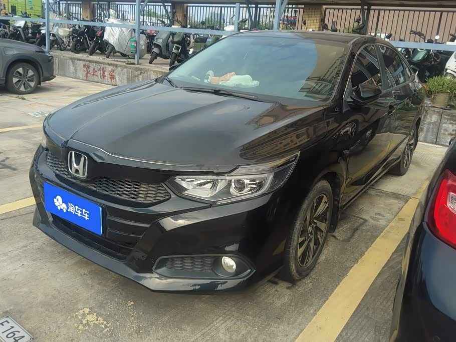 Honda Crider 2019 180Turbo CVT Luxury V