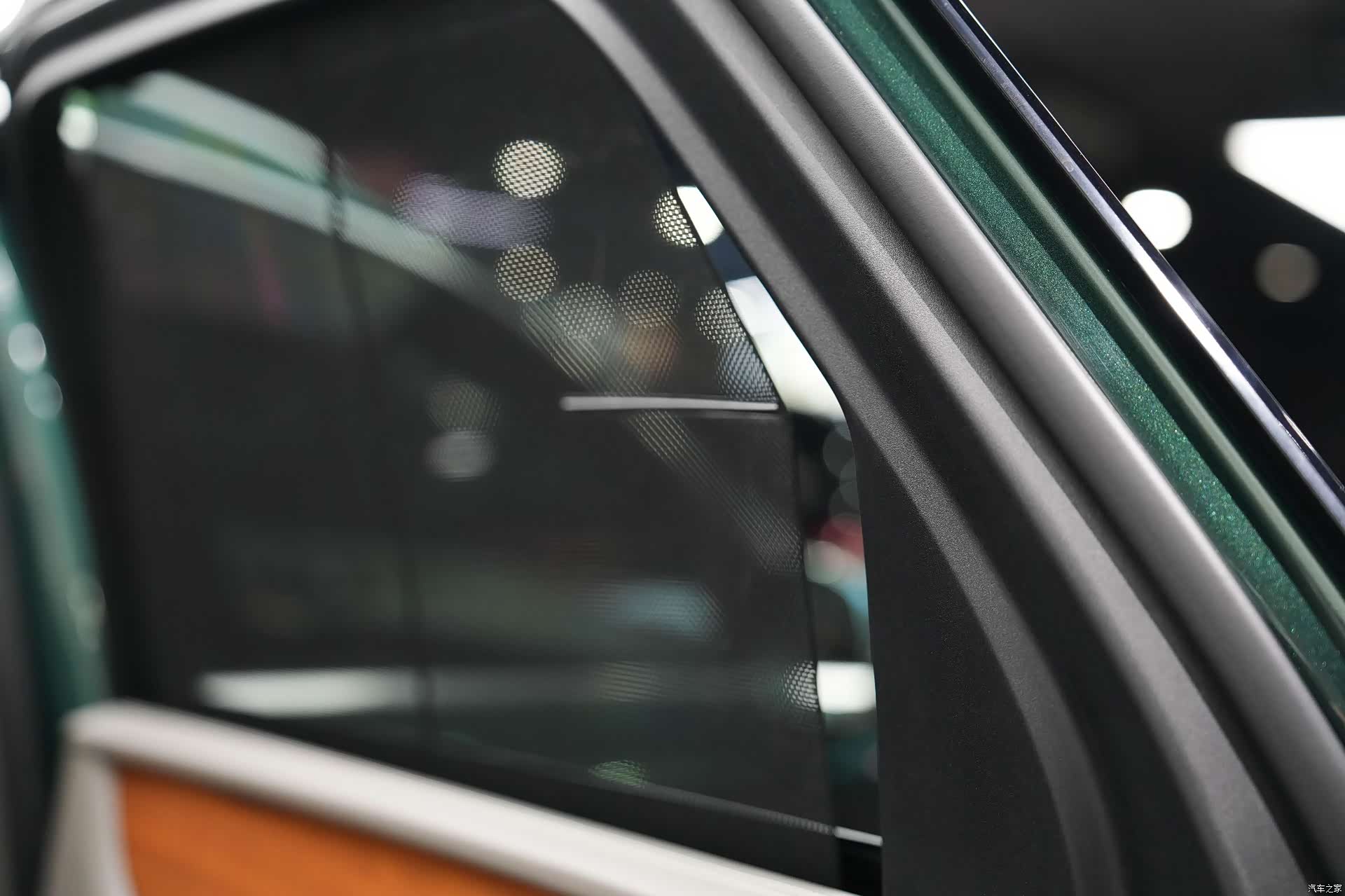 Bentley Bentayga, 2021 18