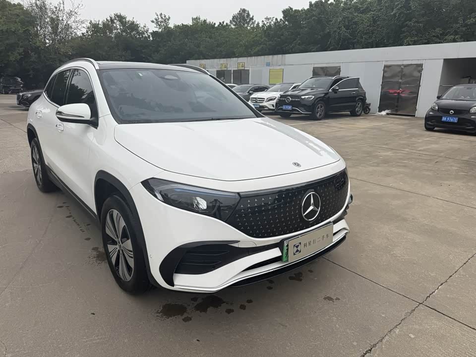 Mercedes-Benz EQA Mercedes-Benz EQA