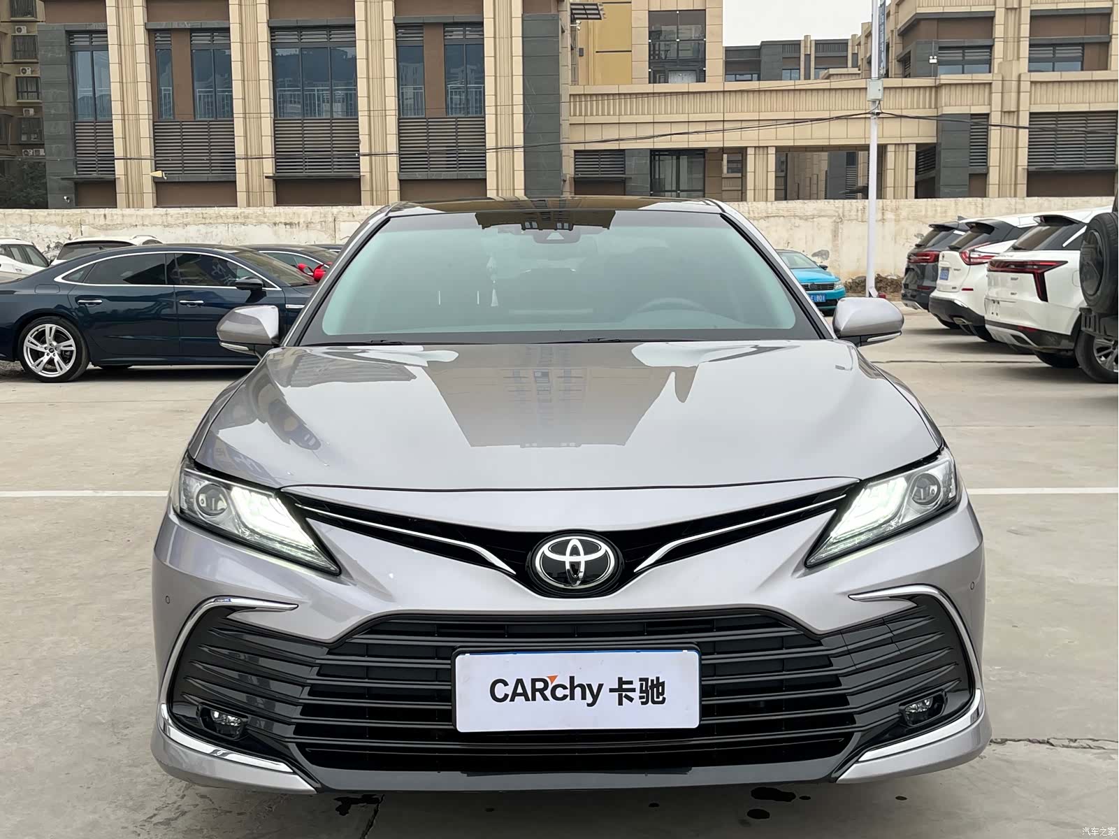 Toyota Camry, 2023 2