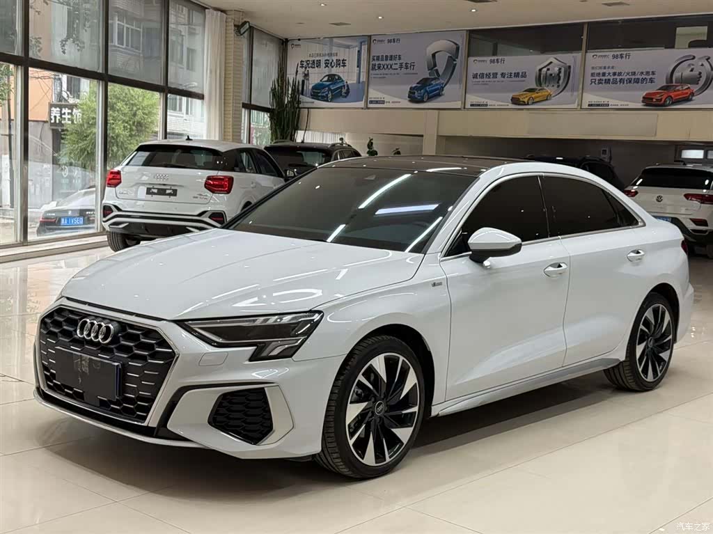 Audi A3, 2023 1