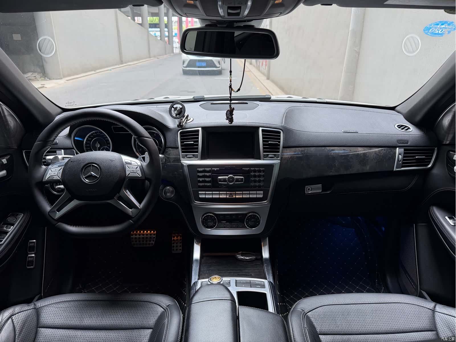Mercedes-Benz GL-Class AMG, 2014 11