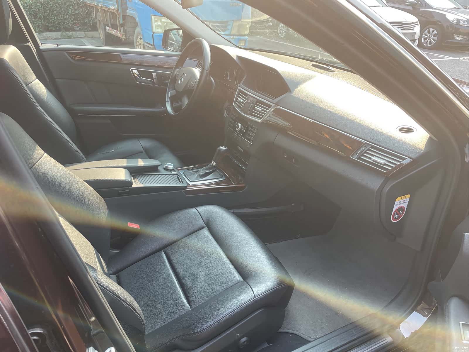 Mercedes-Benz E-Class, 2012 8