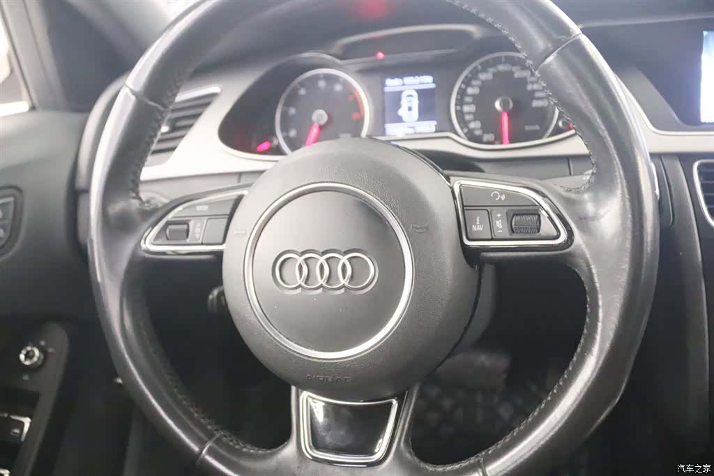 Audi A4L, 2016 6