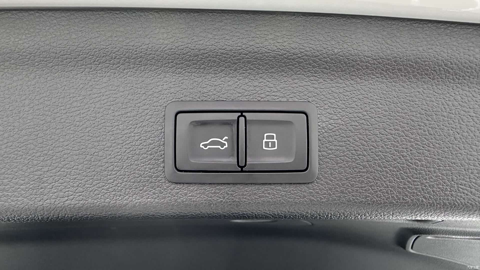 Audi Q3, 2023 19