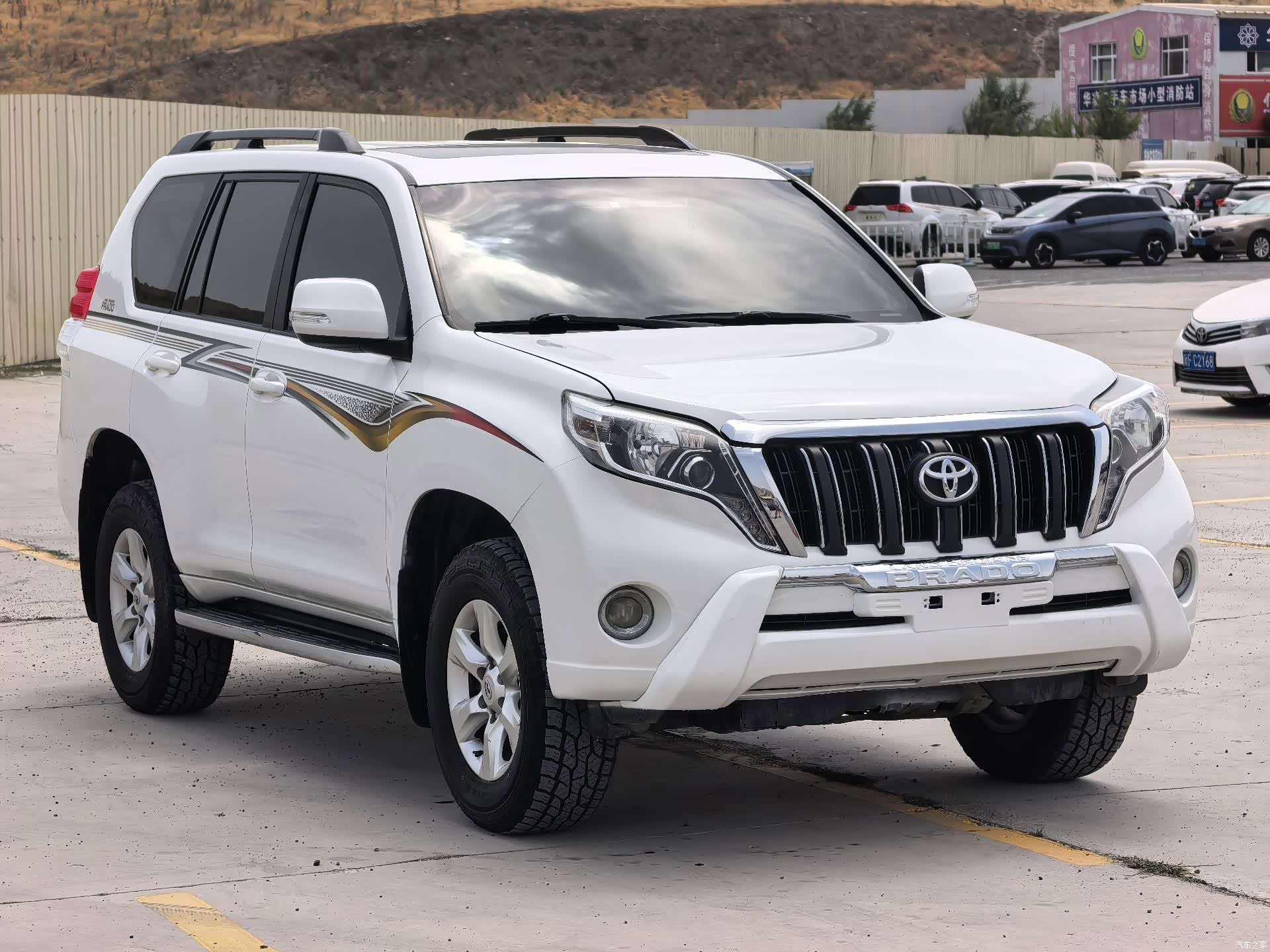 Toyota Prado, 2013 3