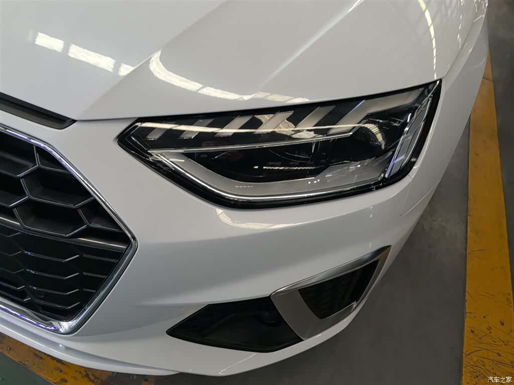 Audi A4L, 2020 18