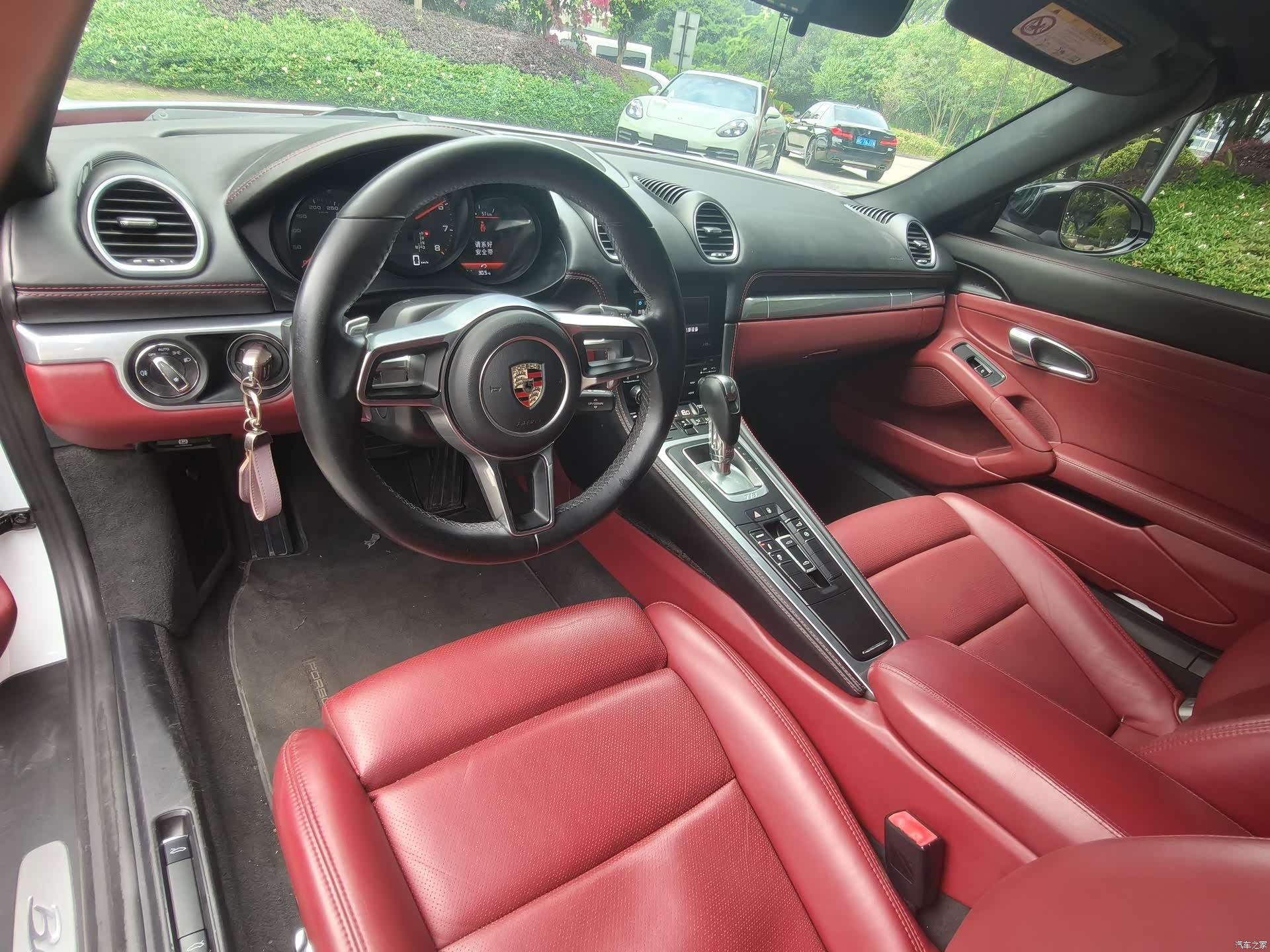 Porsche Boxster, 2018 9