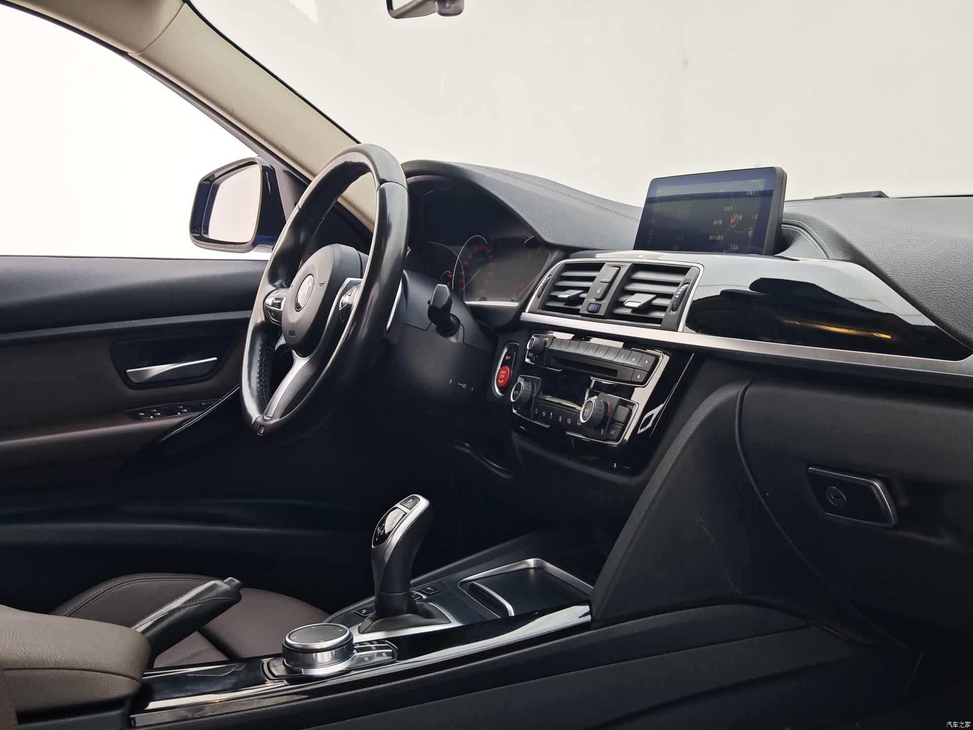 BMW 3 Series, 2018 23